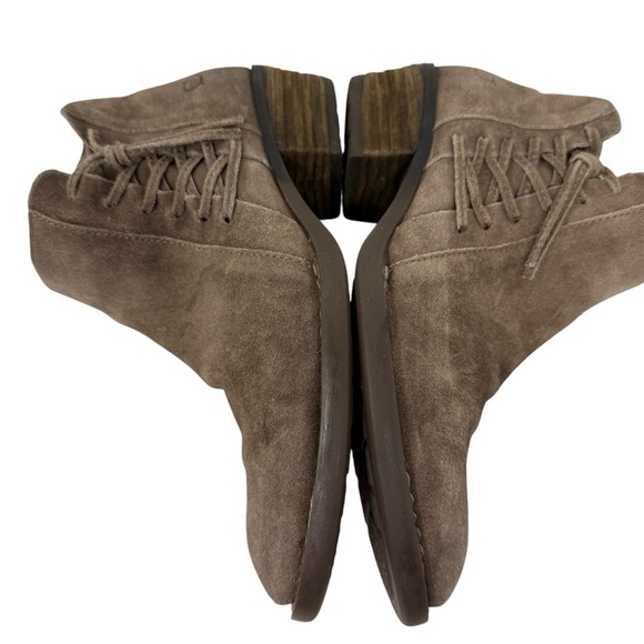 Born Bessie Taupe Suede Ankle Boots F36455 Sz 8.5 Low Heel Side Zip Lace Details - Picture 9 of 13